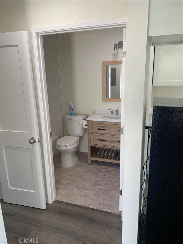 470 Highlander. Riverside, CA 92507