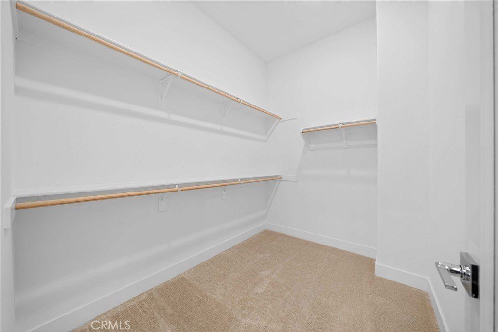 141 Sawbuck. Irvine, CA 92618