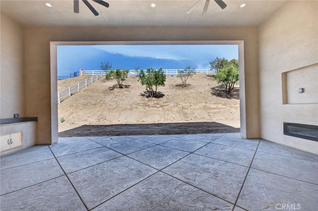 22258 Crown Princess Court. Nuevo, CA 92567