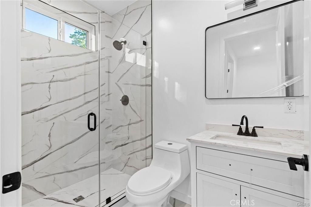 6846 Cedros Avenue. Van Nuys, CA 91405