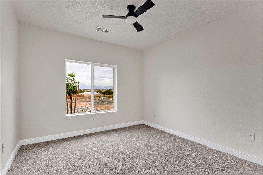 15561 Apple Valley Road. Apple Valley, CA 92307
