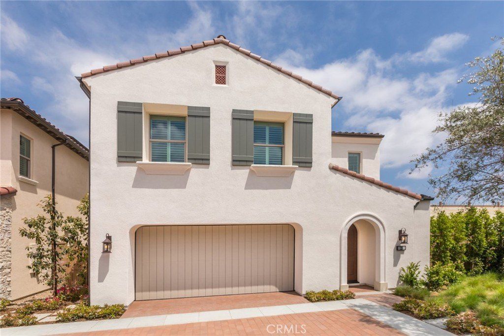 104 Campion. Irvine, CA 92618