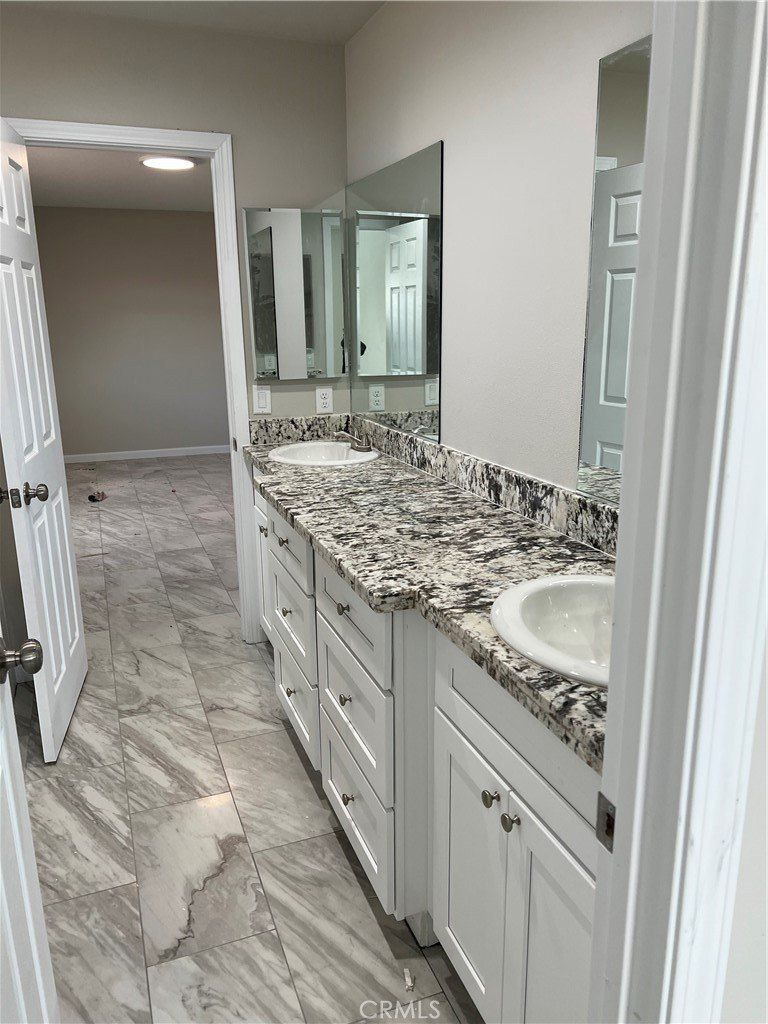 16550 Olive Street. Hesperia, CA 92345