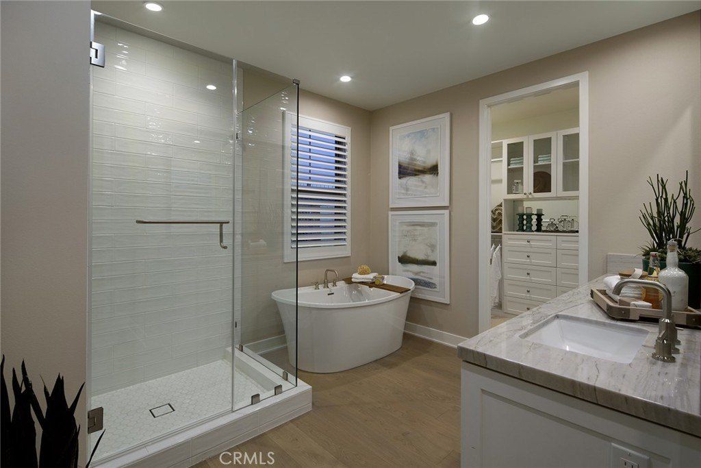 123 Campion. Irvine, CA 92618