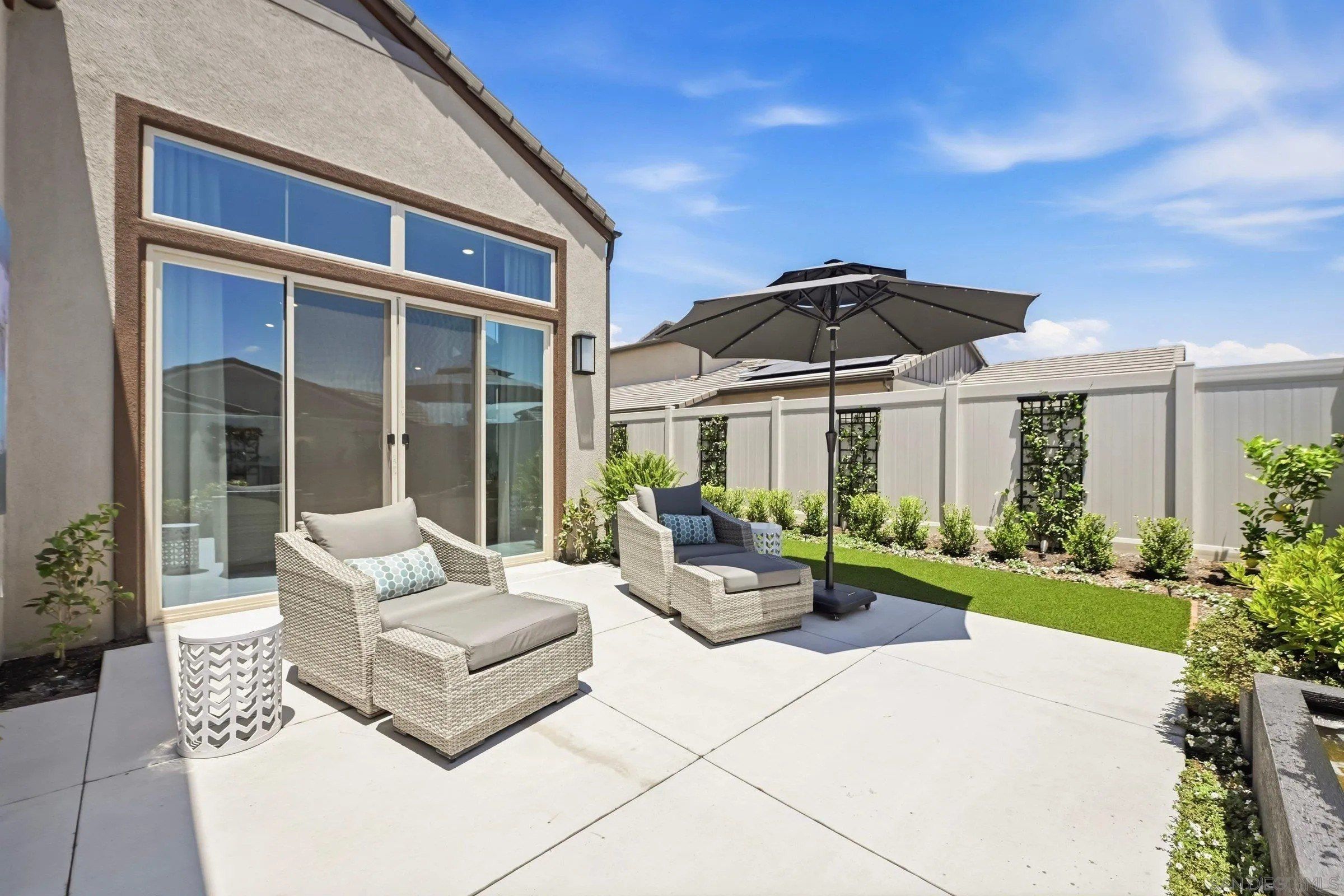 12546 Taylor Way. San Diego, CA 92129