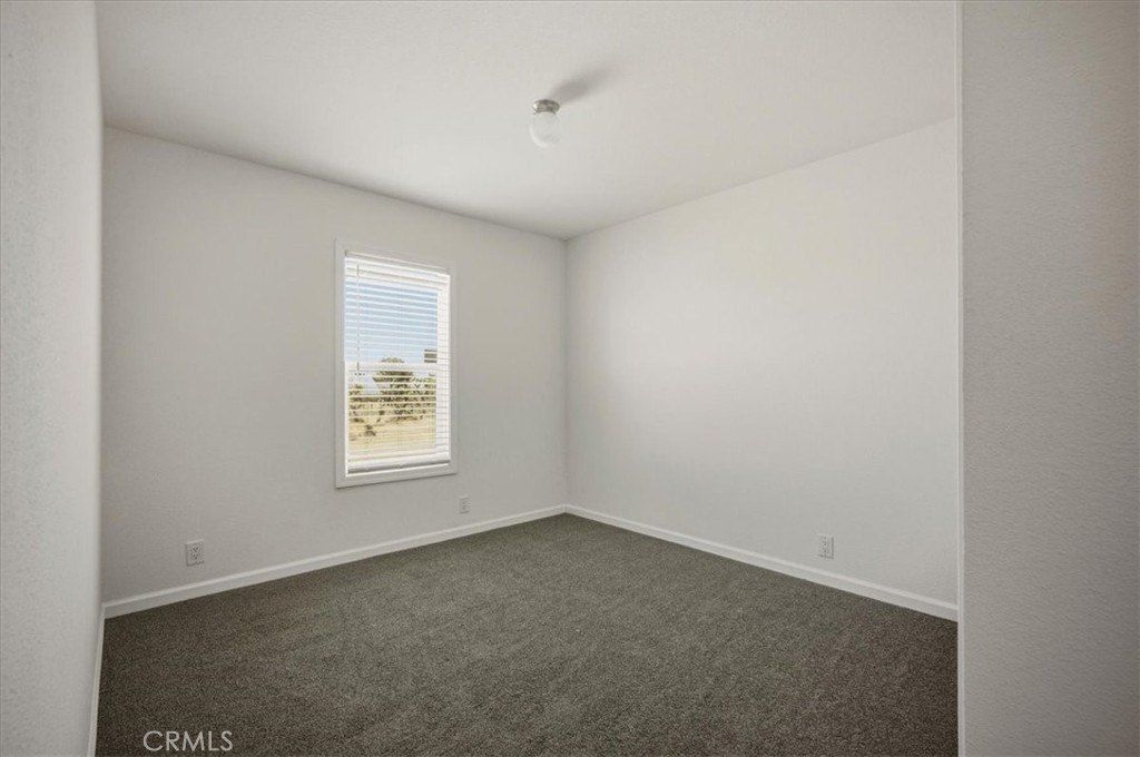 11074 Ponderosa Road. Pinon Hills, CA 92372