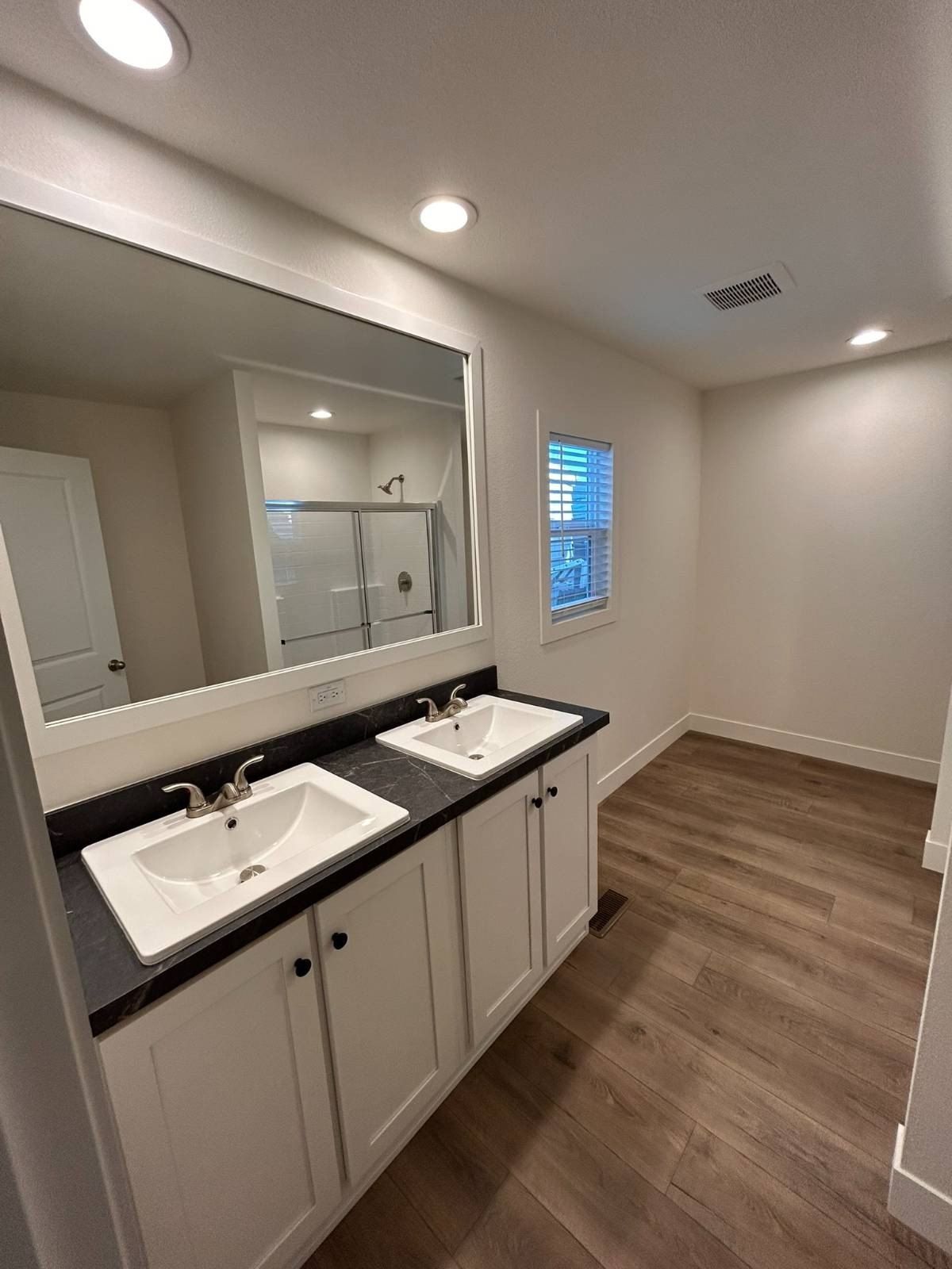 45465 25Th Stree 25Th Street. Lancaster, CA 93535