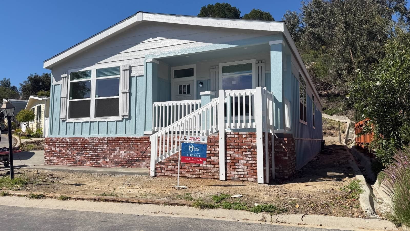 23777 Mulholland Hwy. Calabasas, CA 91302