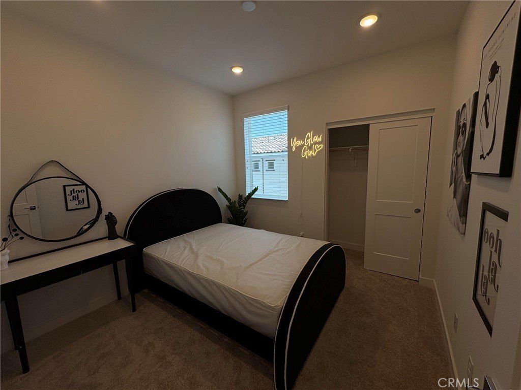 2211 W Orange Avenue. Anaheim, CA 92804