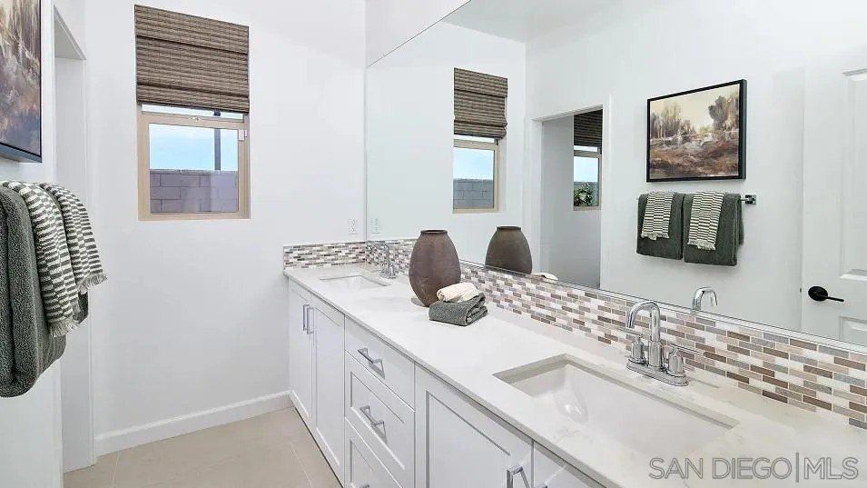 262 Reid Way. Oceanside, CA 92057