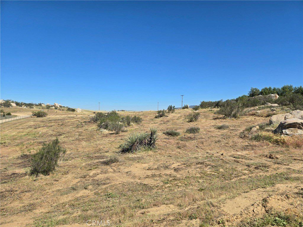 40575 Crazy Horse Dr. Aguanga, CA 92536