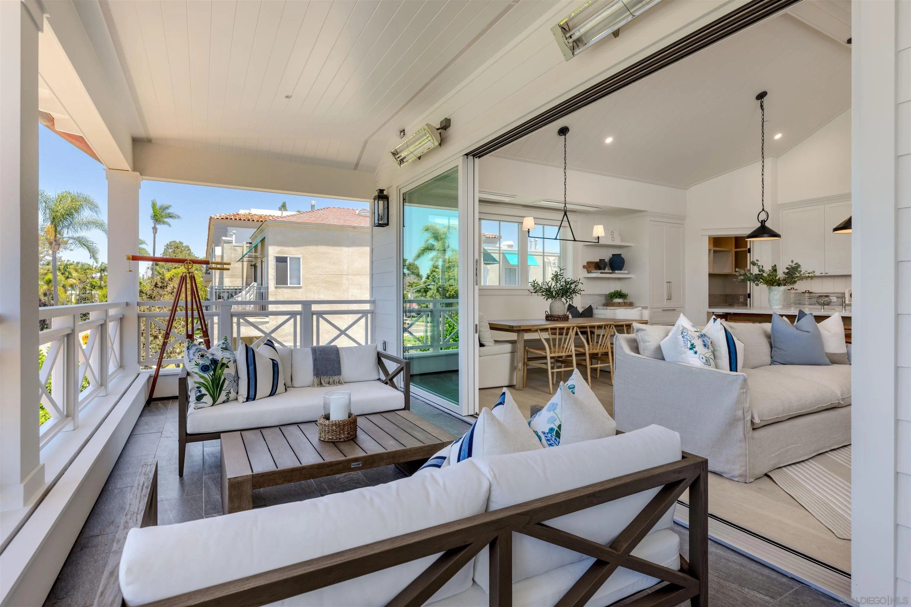 747 Orange Ave. Coronado, CA 92118