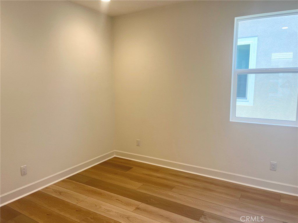 509 Tracy Place. Ventura, CA 93004