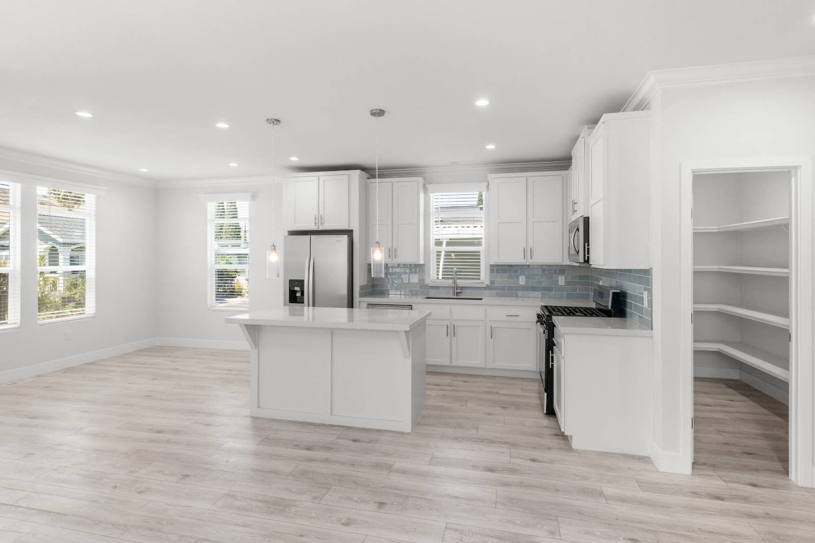 13040 Bonita Vista. Poway, CA 92064