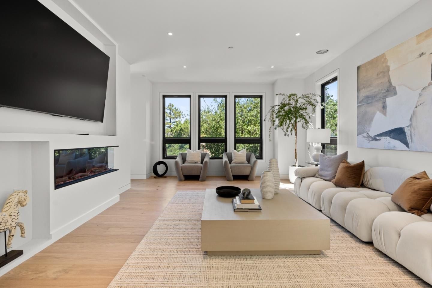3724 Laurel Way. Redwood City, CA 94062