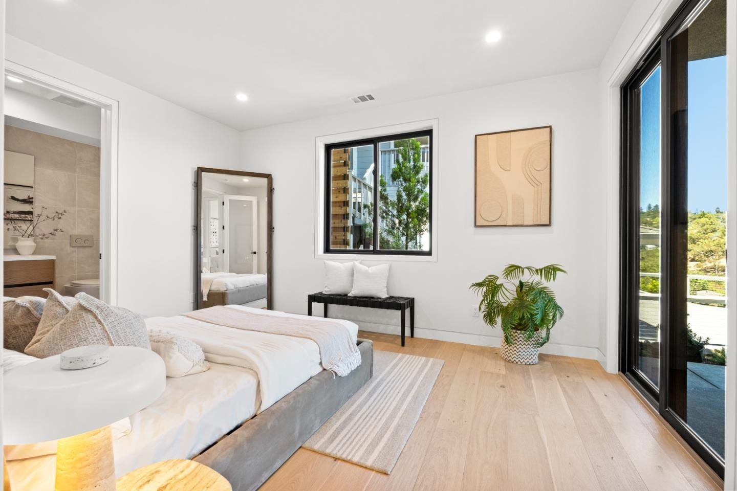 3724 Laurel Way. Redwood City, CA 94062