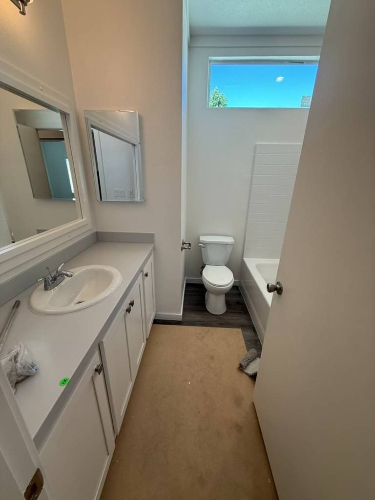 24725 Pennsylvania Avenue. Lomita, CA 90717