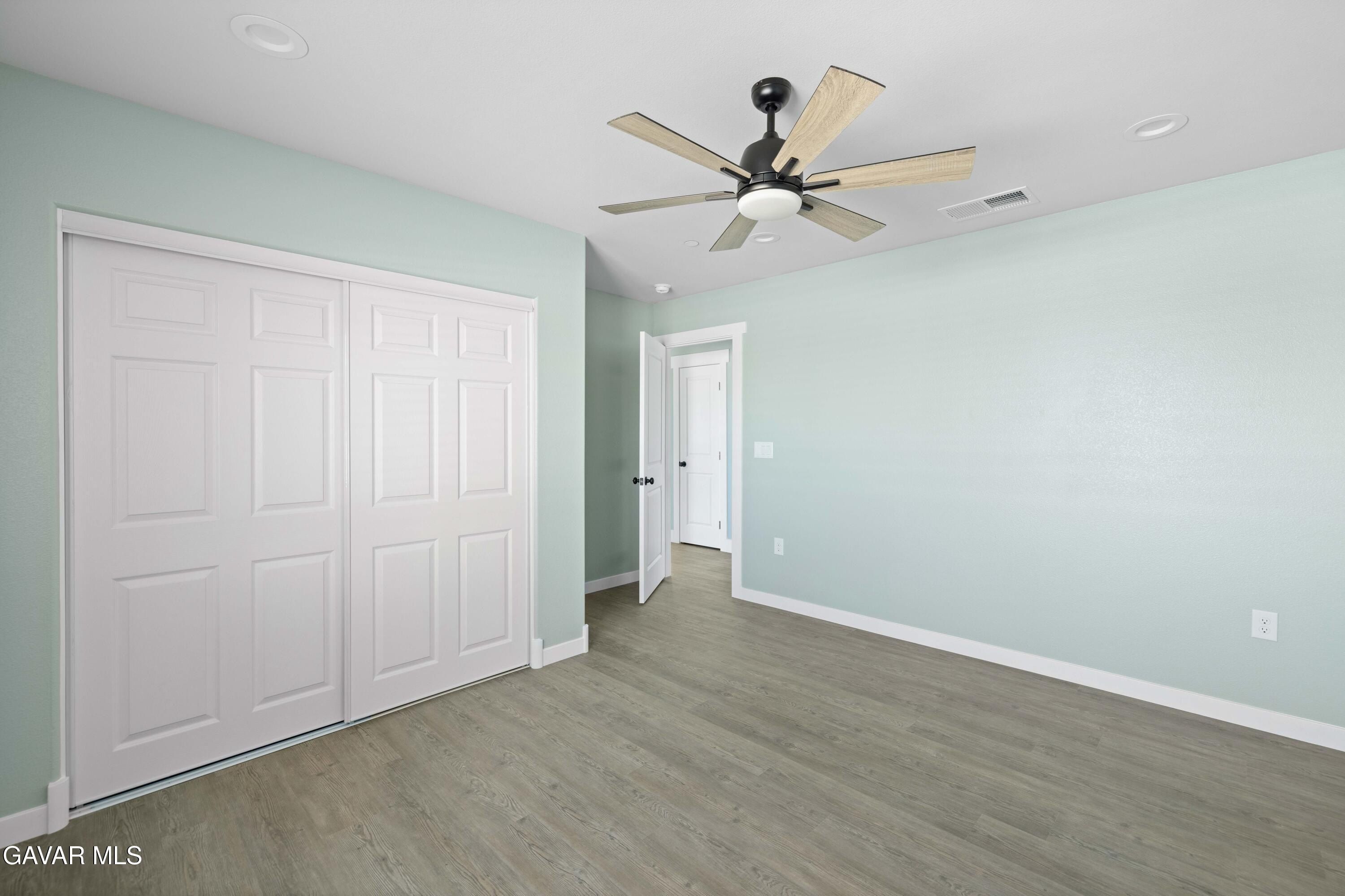 37842 E 117Th Street. Littlerock, CA 93543