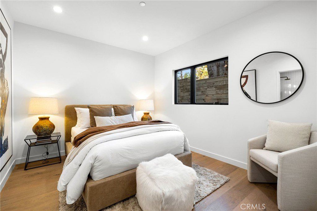 95312 Everett Street. Los Angeles, CA 90026