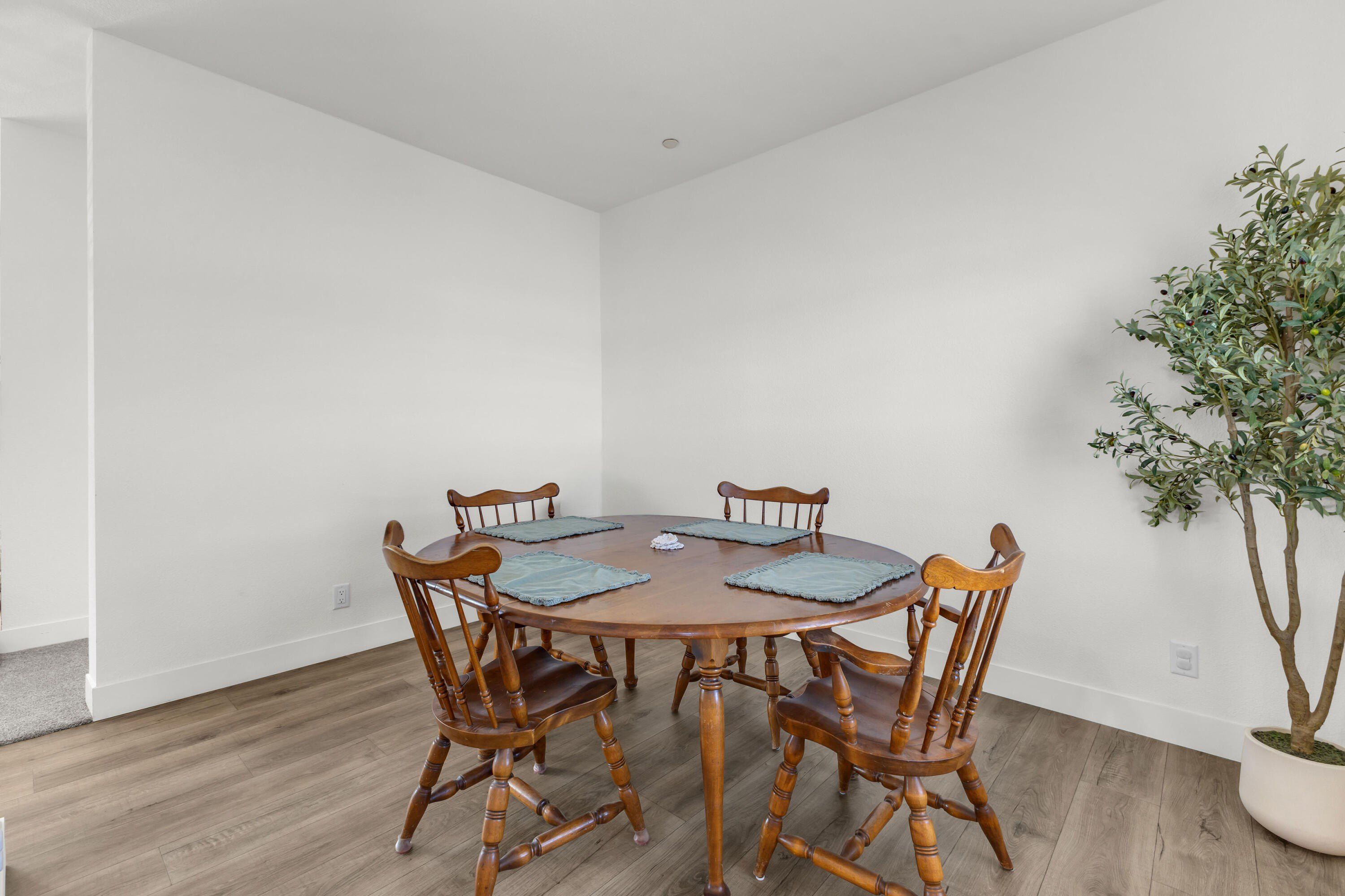 3470 Warren Vista Avenue. Yucca Valley, CA 92284
