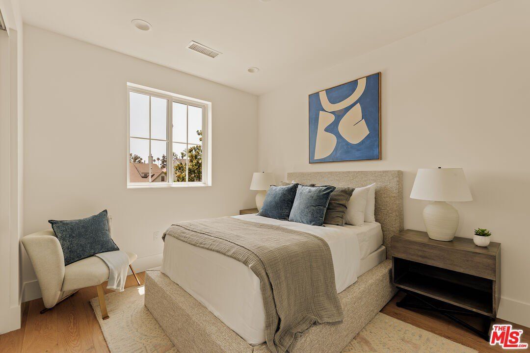2234 Midvale Ave. Los Angeles, CA 90064