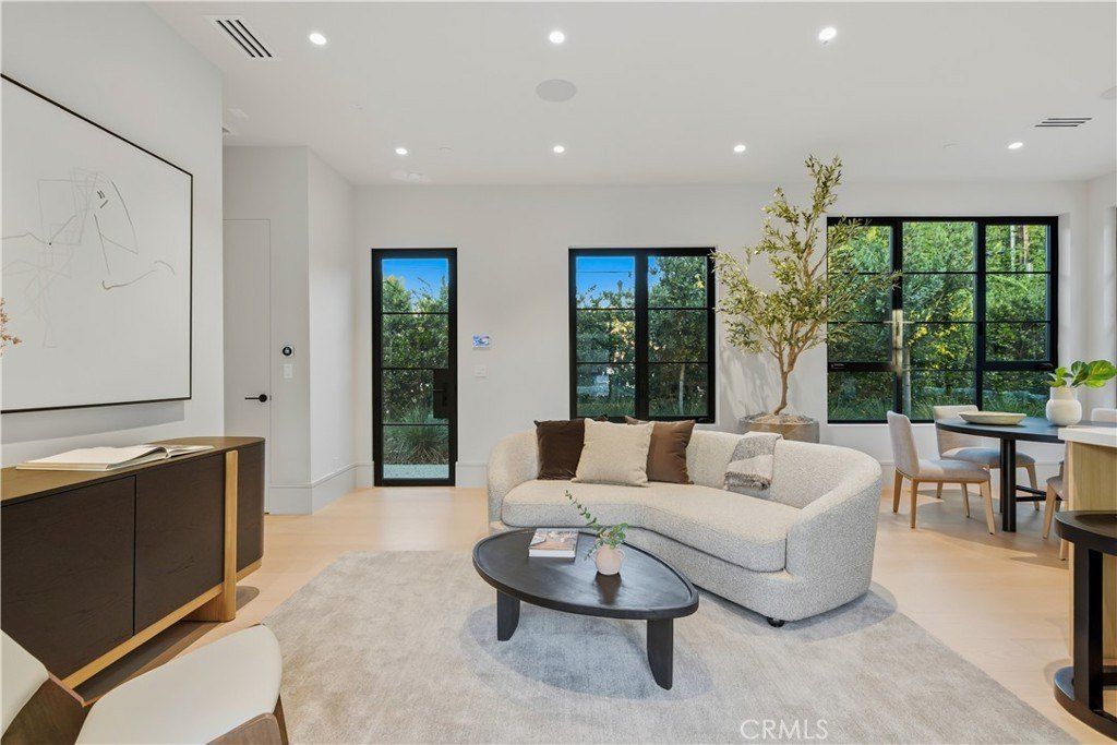 23661 Long Valley Road. Hidden Hills, CA 91302