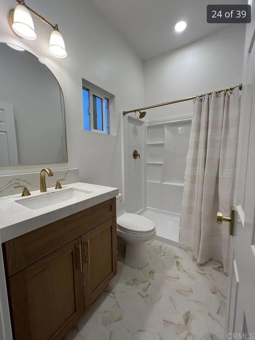 1533 Avohill Drive. Bonsall, CA 92003