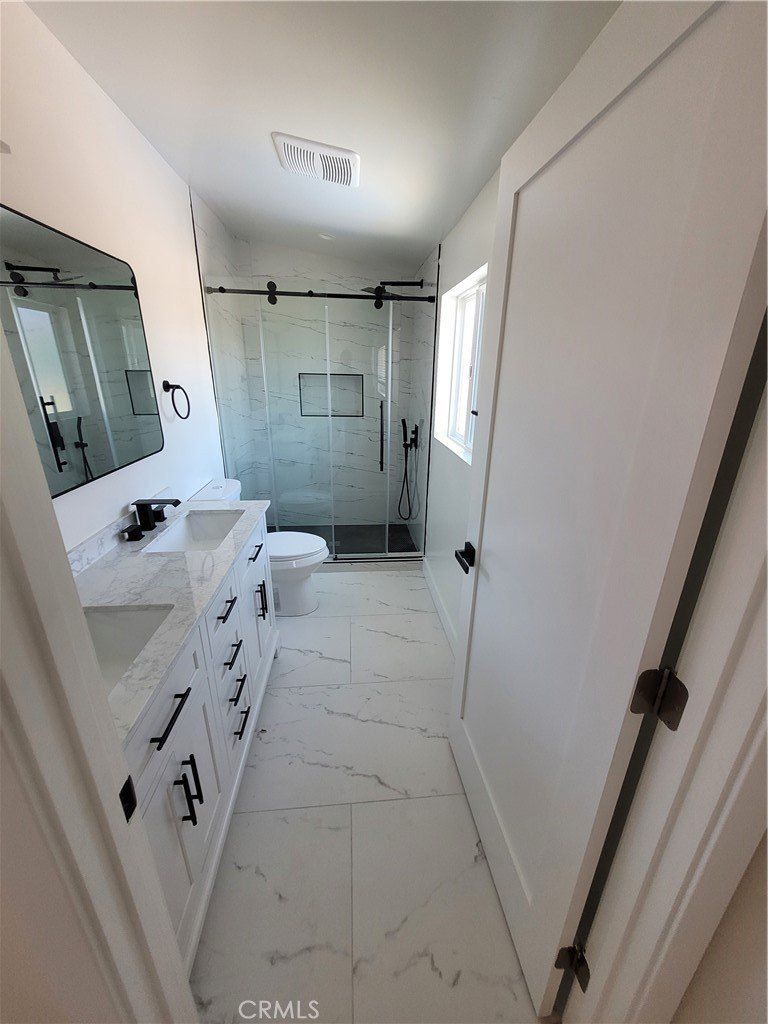 8323 Quartz Avenue. Winnetka, CA 91306