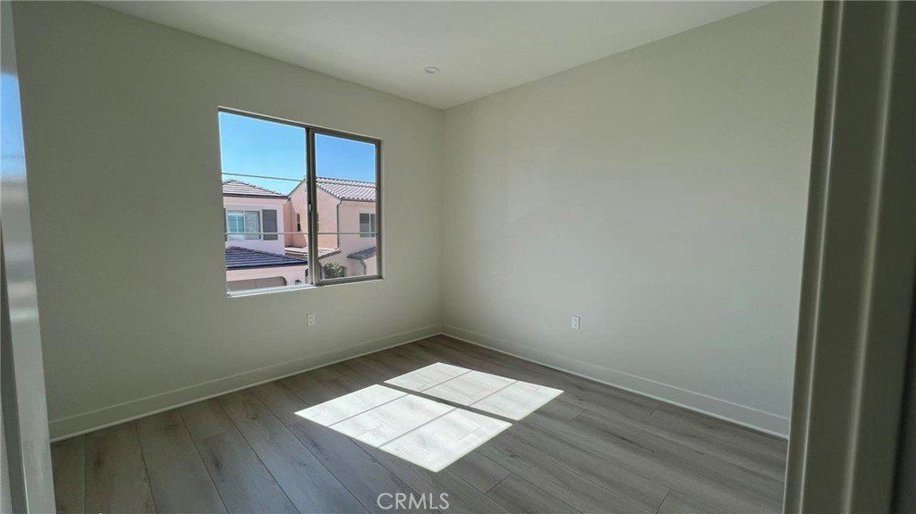 163 Pisano. Irvine, CA 92618