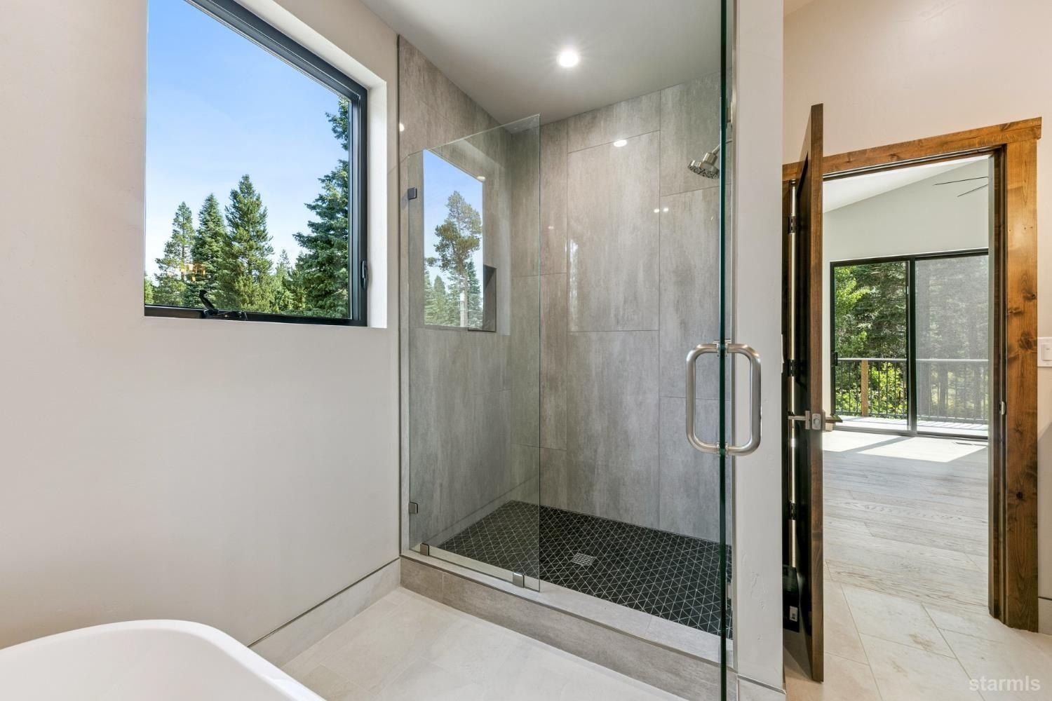 1234 E San Bernardino Avenue. South Lake Tahoe, CA 96150