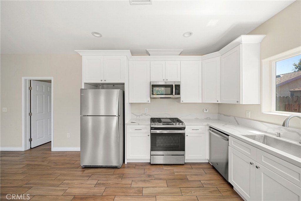 1421 Bonita. La Verne, CA 91750