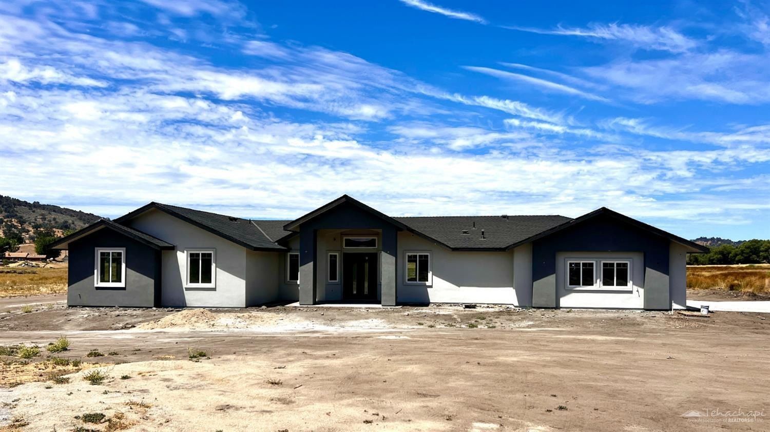 27801 Mountain Way. Tehachapi, CA 93561