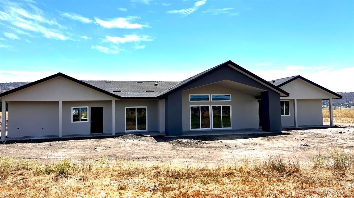 27801 Mountain Way. Tehachapi, CA 93561