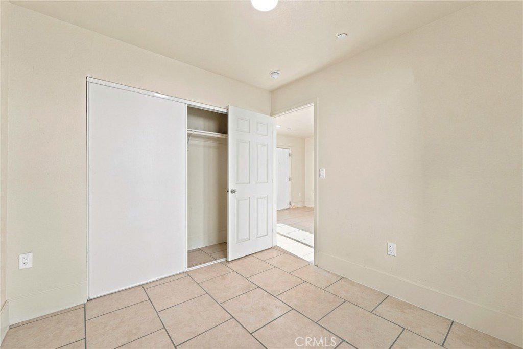 2019 E 105 Street. Los Angeles, CA 90002