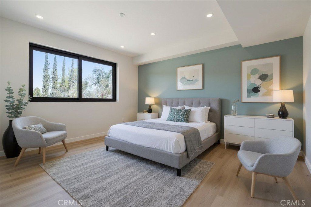 6830 N Lubao Avenue. Winnetka, CA 91306