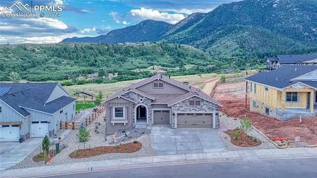 4825 Mesa Top Drive. Monument, CO 80132