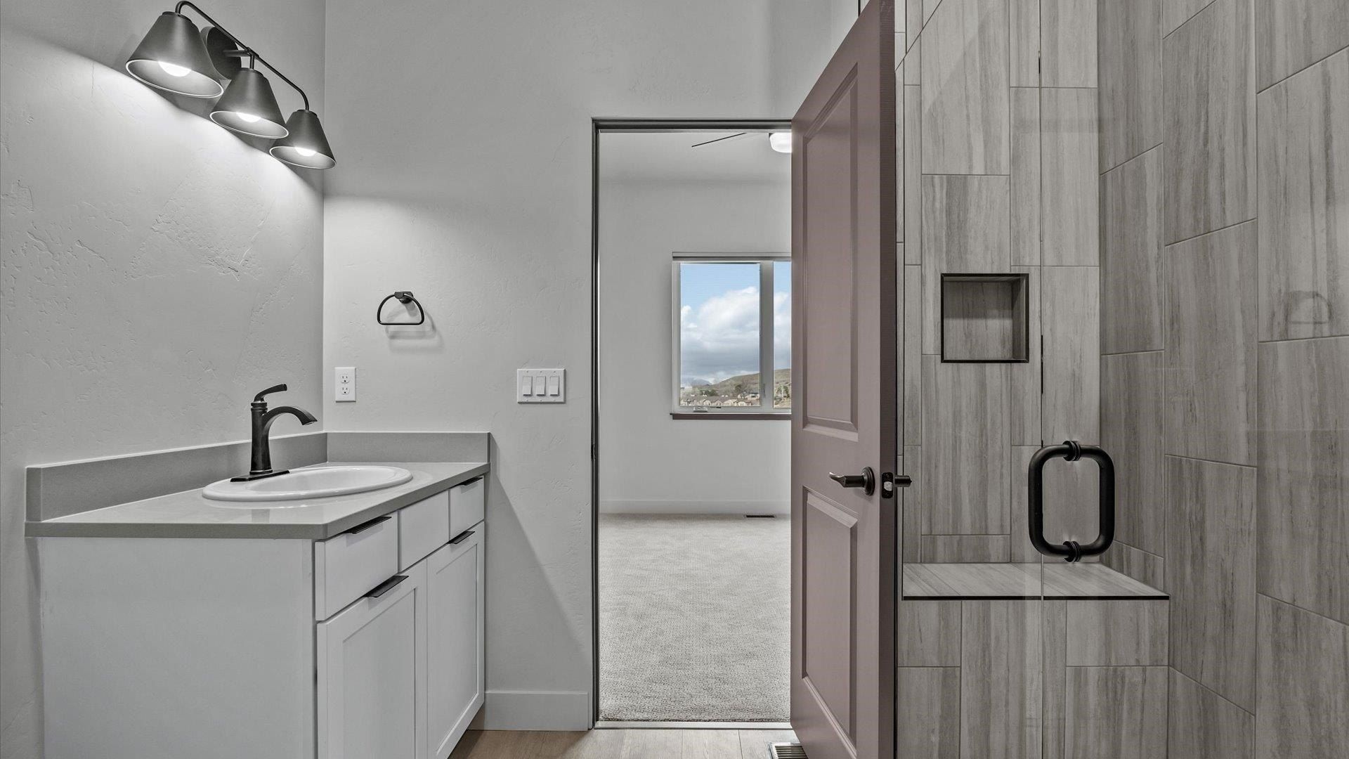 392 W Ridges Boulevard Unit D. Grand Junction, CO 81507