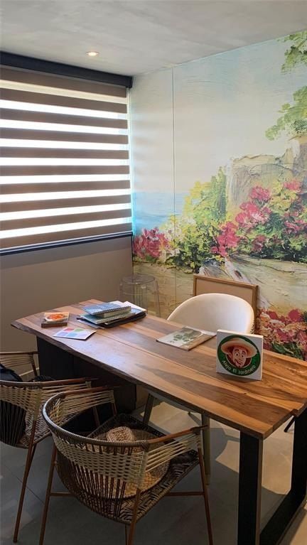 Calle 1A 3061 Sunset Boulevard. Arvada, CO 80001