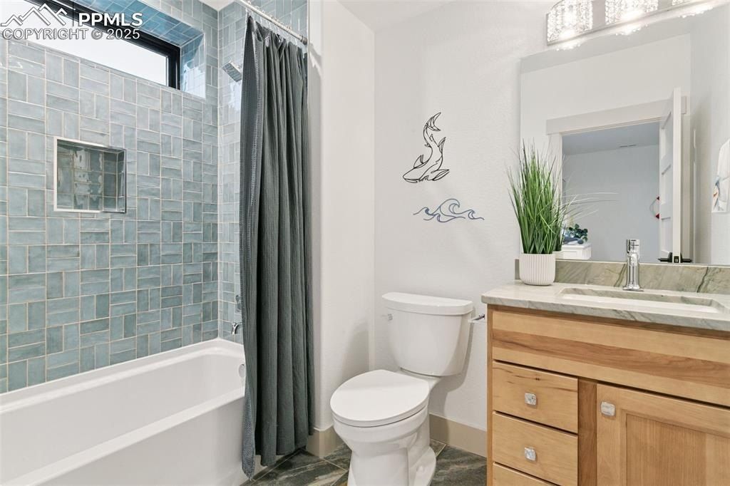 16690 Early Light Drive. Colorado Springs, CO 80908