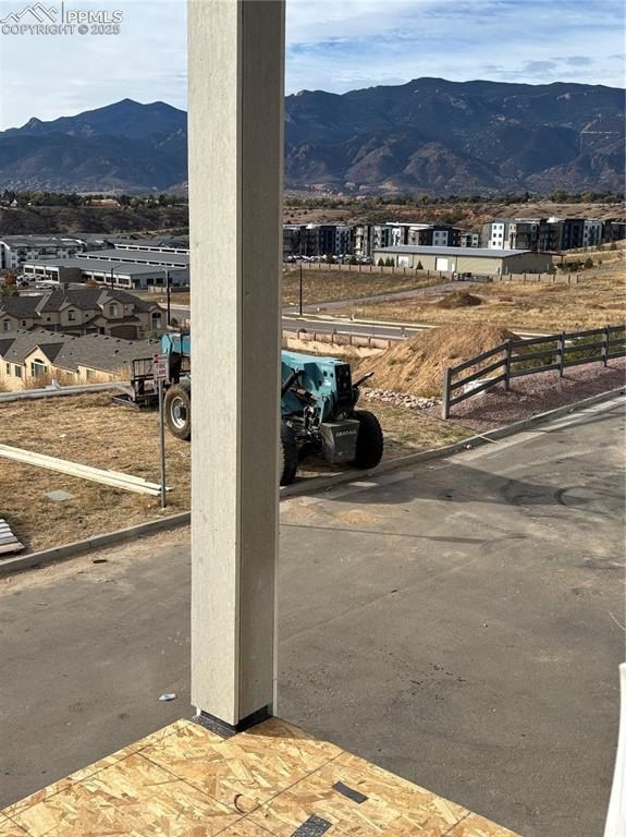 705 Belleza View. Colorado Springs, CO 80907