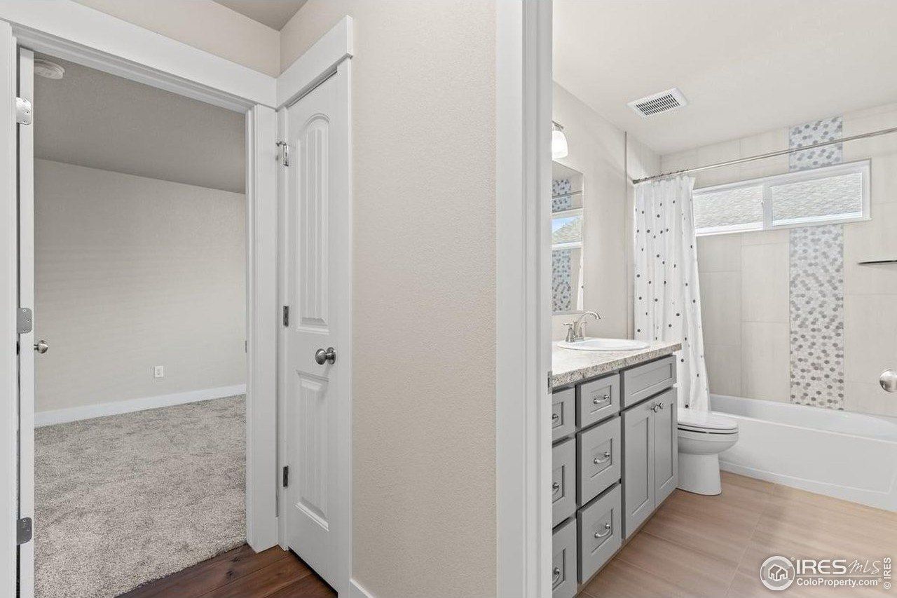 8894 Forest St. Firestone, CO 80504