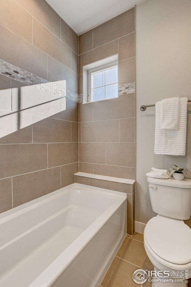 160 High Point Dr. Longmont, CO 80504