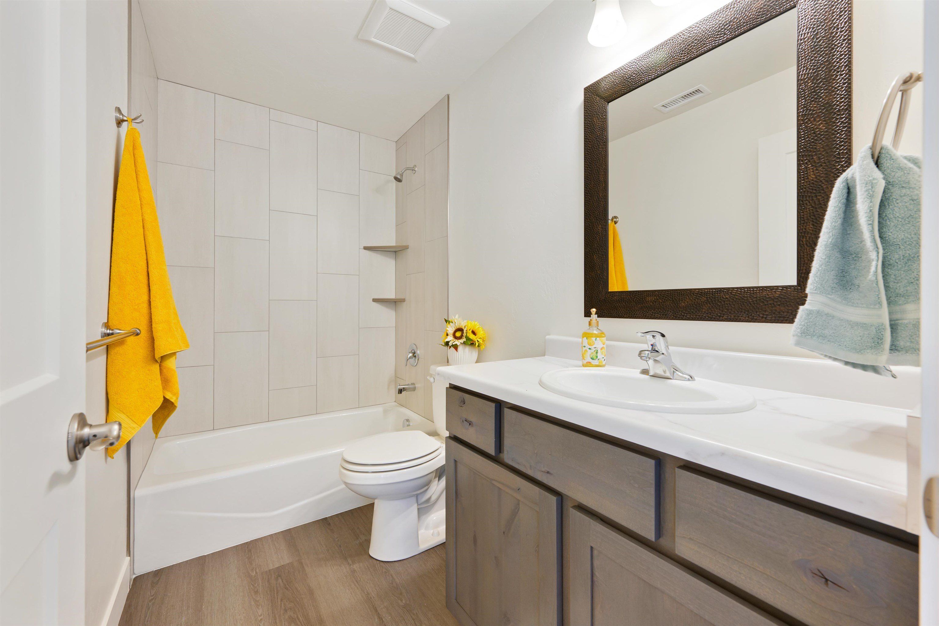 3238 Orson Court. Clifton, CO 81520