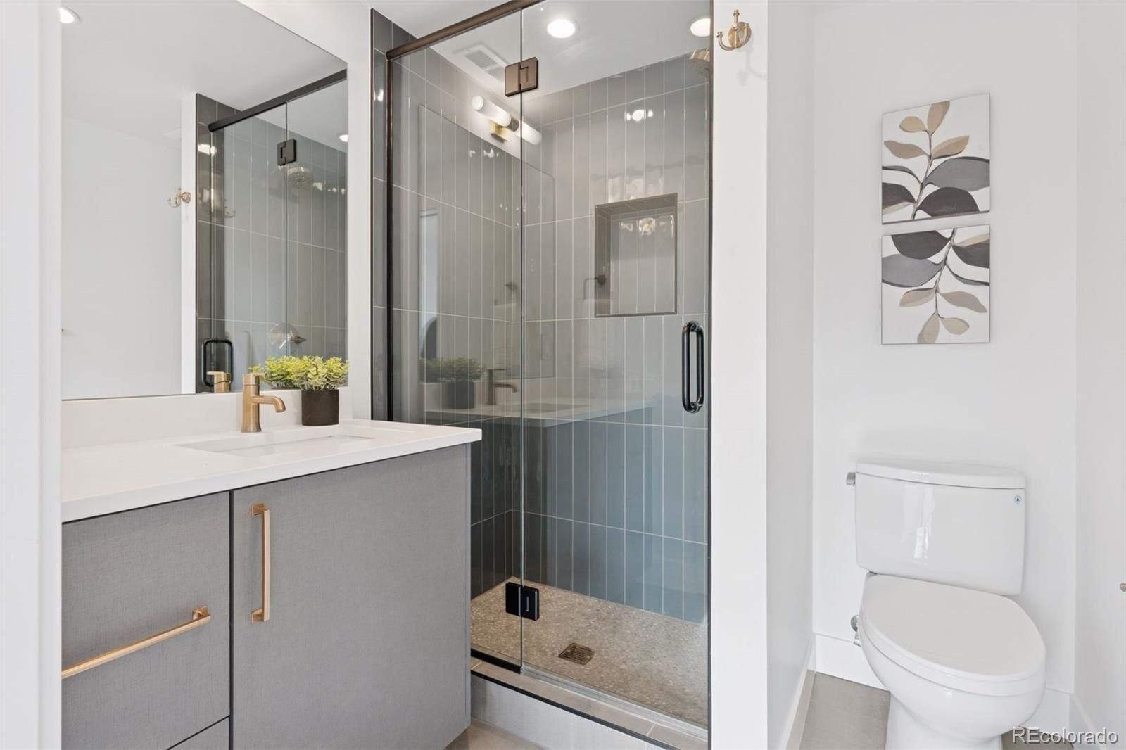 2190 Vine Avenue. Boulder, CO 80304