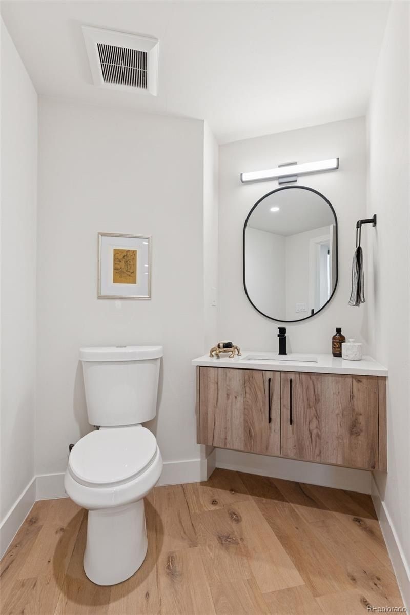 2909 Ohio Way. Denver, CO 80209