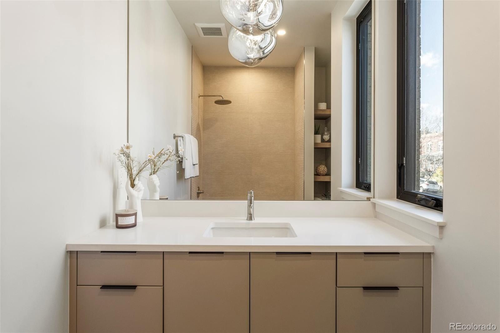 3291 Zuni Street. Denver, CO 80211