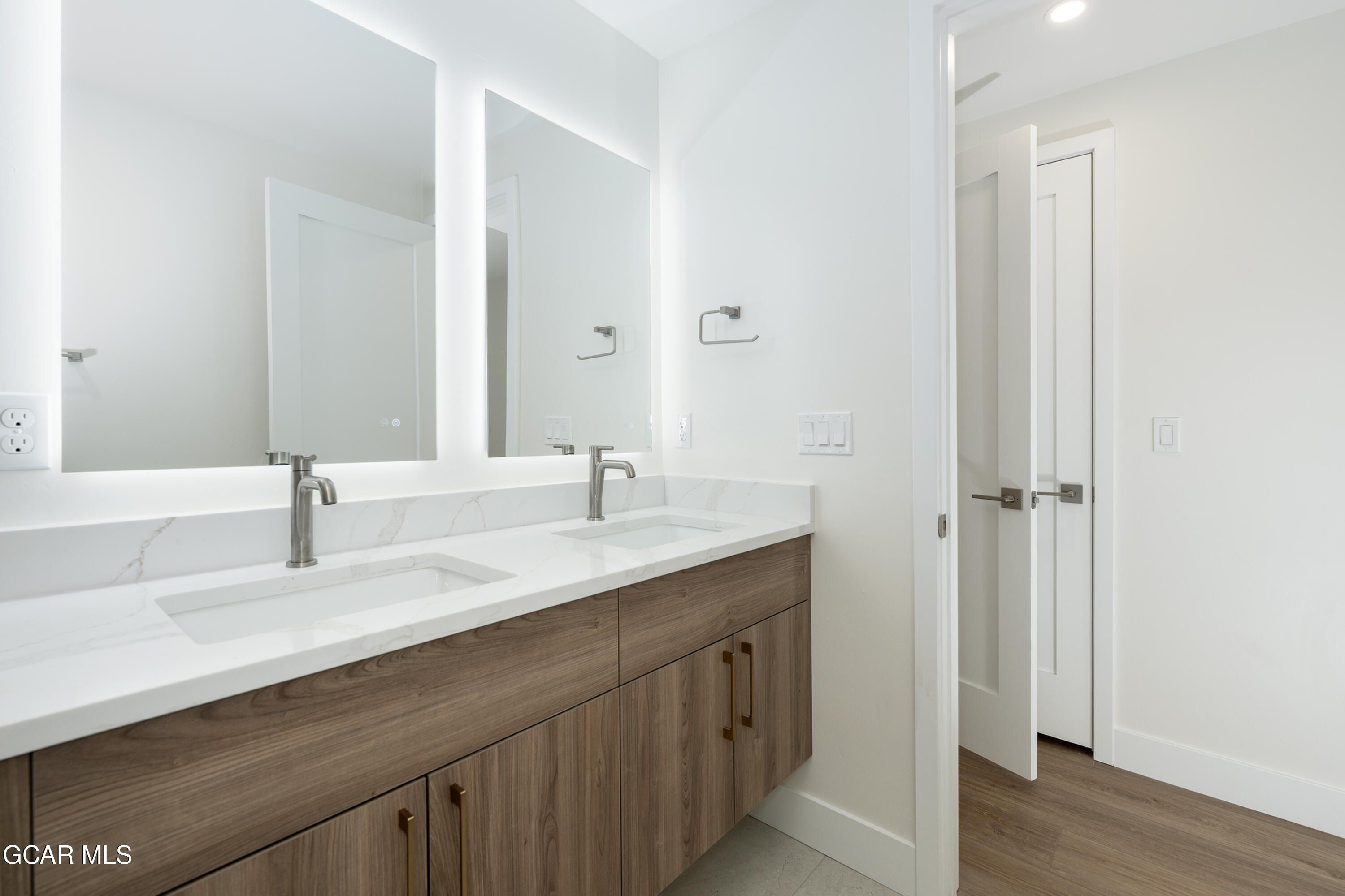 144 Clayton Court Unit 2. Fraser, CO 80442