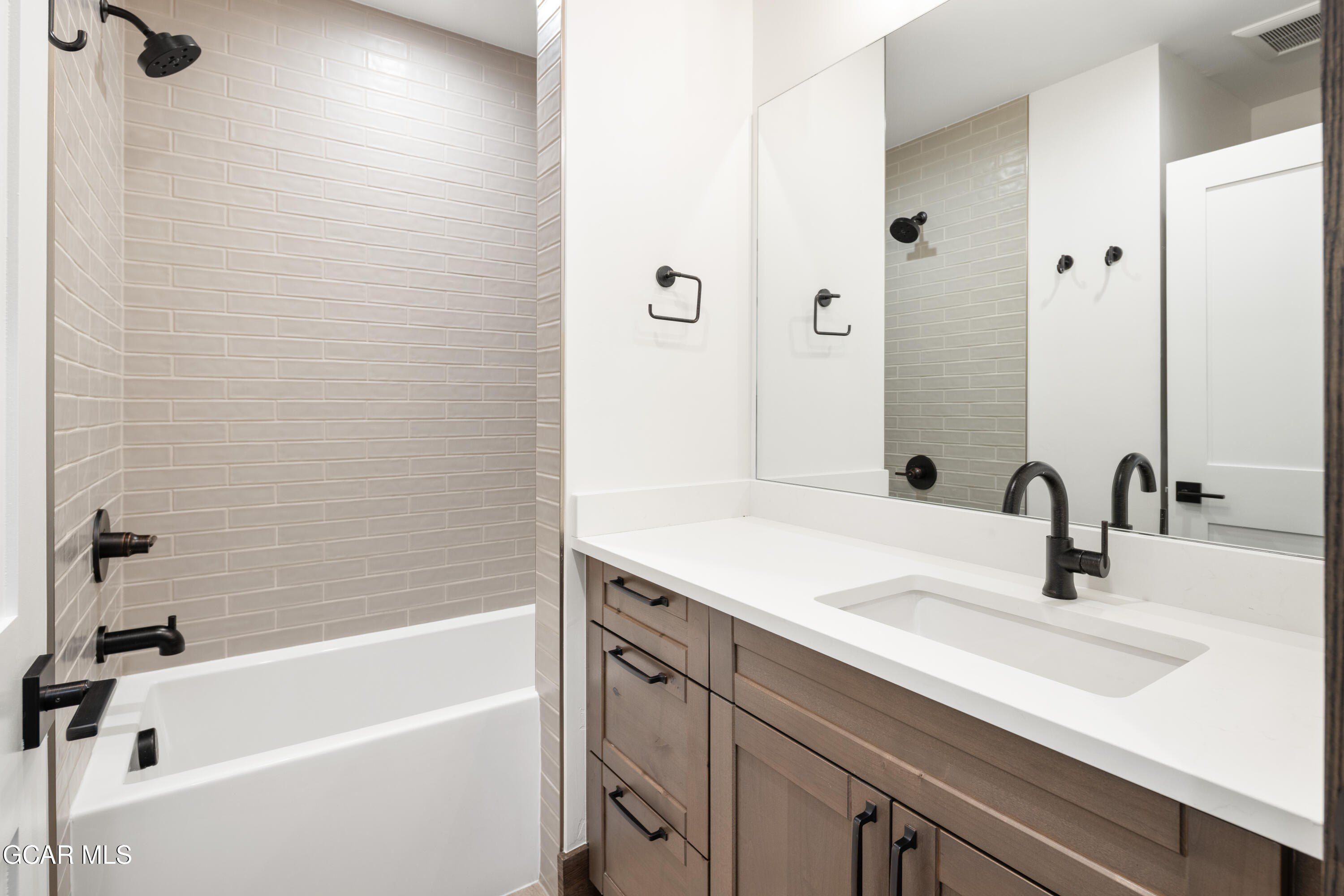 261 W Meadow Mile Unit 4. Fraser, CO 80442