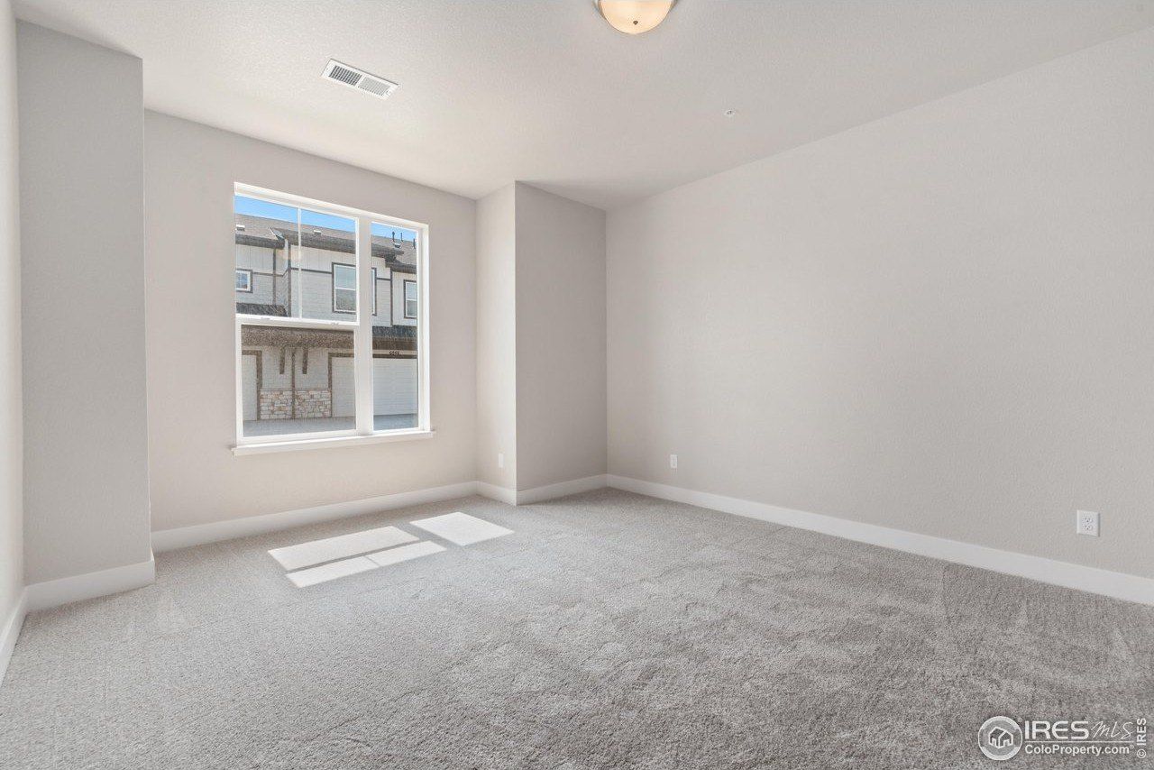 6793 Maple Leaf Dr Unit 102. Timnath, CO 80547