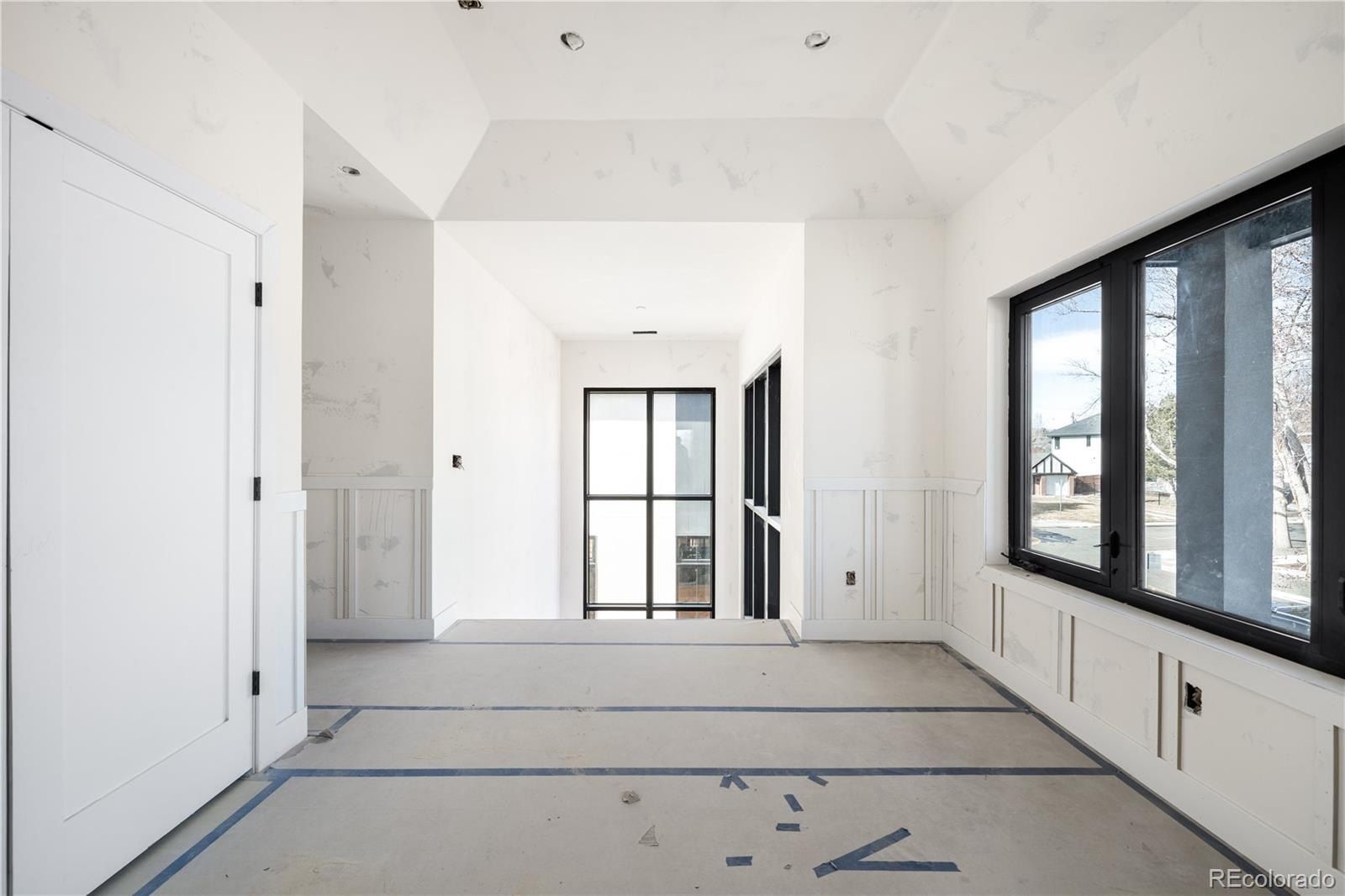 3930 W Byron Place. Denver, CO 80212